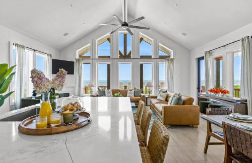 Luxury Beachfront l Private Hot Tub, Pool, & 2 Arcade Games - Foto 19