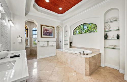 Tranquility - 4000 Sq ft of Luxury - Private Pool/Spa, Walk Everywhere, Pet Friendly - Foto 42