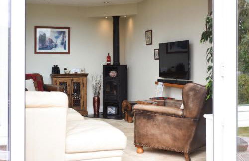 Air Maison - Stunning House in Clanfield Family and Remote Workers Friendly - Foto 17