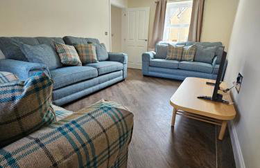 The Neal's 4 Bedroom House in Buxton Sleeps 8 - Photo 24