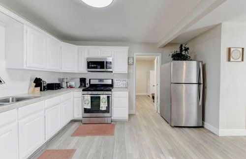 Amazing House*relax and unwind*5 min to hospitals - Foto 10