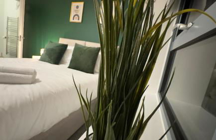 Long Stay - Free Parking - Contractors - Train Station - Students - Foto 24