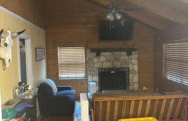 HoneyComb Hideouts Fir Deer Life cabin - Foto 10