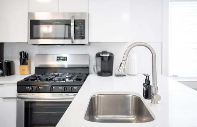 Crescent Furnished Apartments - Photo 41