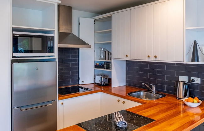 Beachfront on Waiheke - Foto 12