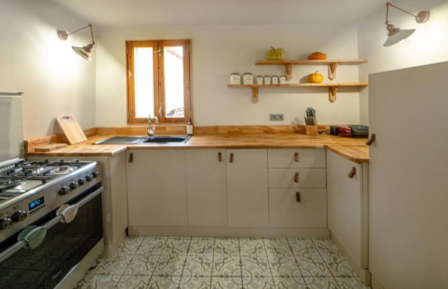 Cozy Oasis With Lovely Backyard in Fethiye - Foto 4