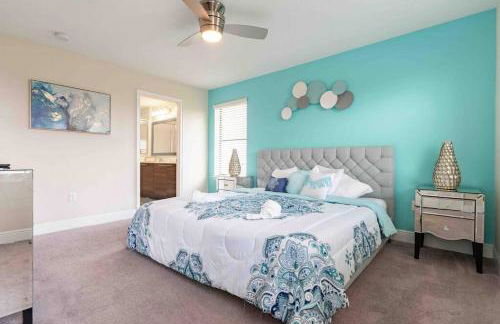 SPACIOUS 6bdrm Villa near ALL the attractions!! - Foto 9