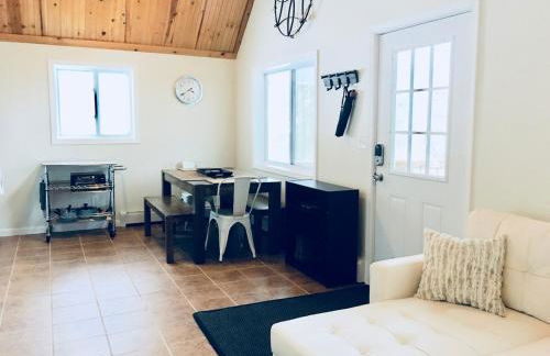 Beautiful Lakefront Chalet in the Poconos! - Foto 16