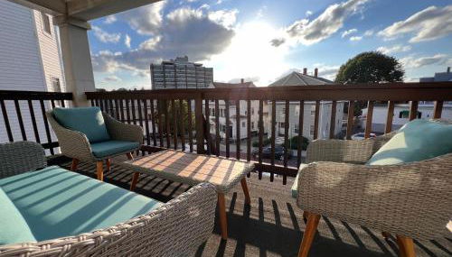 Your Boston Retreat - Great porches - 2/BR sleep 6 - Foto 4