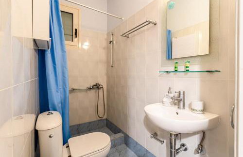 Kitries Summer Getaway - Eden Sandy Suite - Photo 25