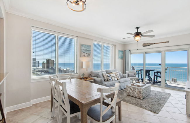 Crystal Tower Comfort Condos by Hosteeva - Foto 29