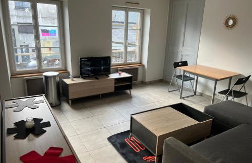 1 appartement neuf centre flers accès facile proche gare et commodités - Foto 1
