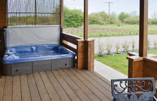 Bulrush Lodge - Photo 8