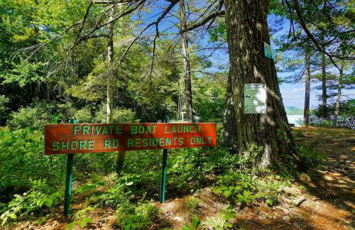 Relaxing A-Frame with Hot Tub and Lake Access - Foto 21