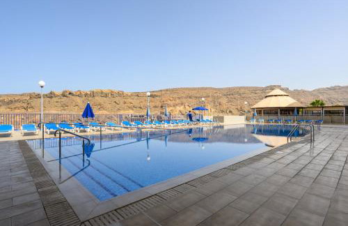 Charming Apartment with Terrace, Swimming pool and Sea views - Foto 31