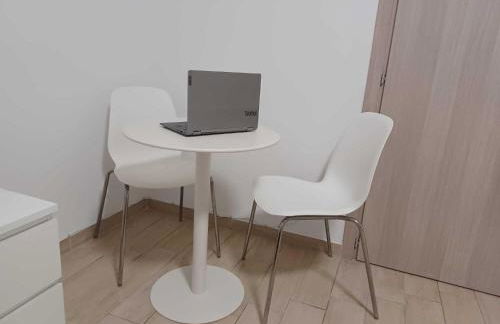 CHECK-INGANNI, sopra la metropolitana fianco CDI - Foto 16