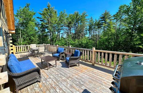 31R Brand new log home on quiet side street in Bethlehem, close to Main Street! 20 min to skiing - Foto 52