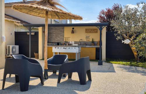 Sublime villa des Oliviers - Piscine chauffée, espace détente, Baby-foot, cuisine extérieure - proche d'Agen - Foto 41