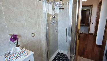 CASA DORIS Montecarotto, Le Marche - Top Lage, Glasfaser WIFI, neu renoviert - Foto 3