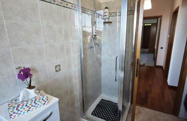 CASA DORIS Montecarotto, Le Marche - Top Lage, Glasfaser WIFI, neu renoviert - Foto 7