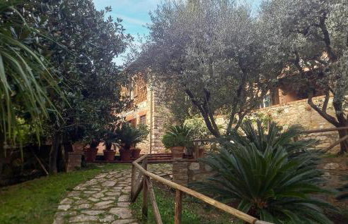 Awesome Home In Quiesa - Foto 17