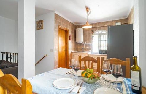 4 Bedroom Cozy Home In Facinas - Foto 6