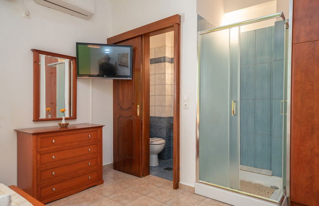 Faos Luxury Apartments 2 - Foto 4