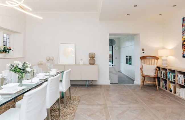 Wisteria House - Sleeps 11 - Foto 15