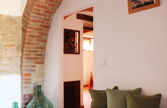 Holiday Home in Pietrafitta Near Lake Trasimeno - Photo 7