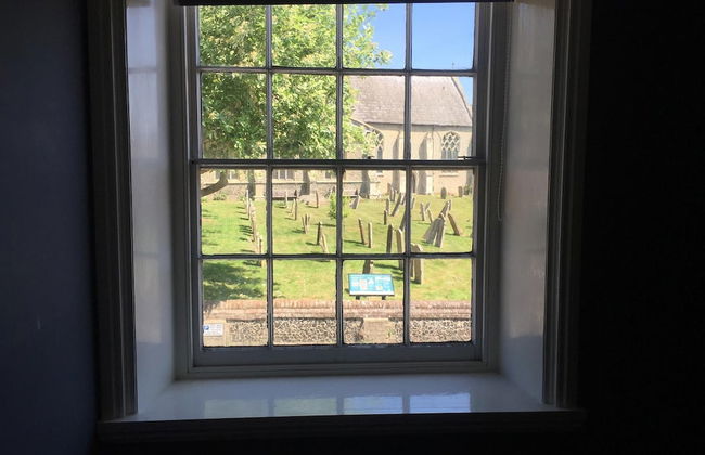 Stylish Historic Apartment - Sleeps 3 & Parking - Foto 1