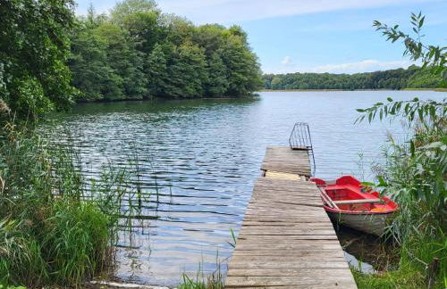 Apartment Terrassenwohnung am See by Interhome - Foto 5