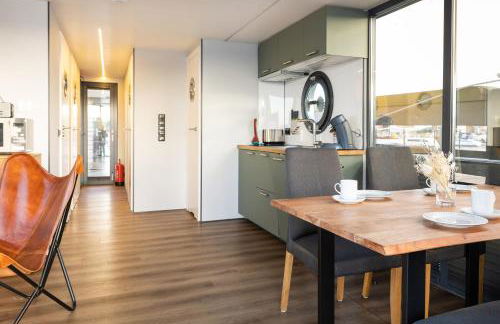 exclusives Hausboot "Oma Ella" - Foto 4