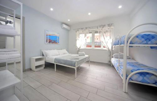 Dimora di Antonietta Room - near Train Station & Wi-Fi - Foto 38