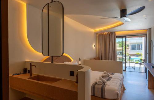 Stella Maria Hotel & Suites - Photo 55