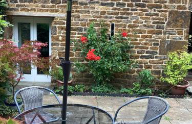 Beautiful Thatched Cottage with Piano - Foto 12