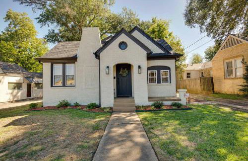 Walk to Dtwn Tyler Tudor with Backyard - Foto 4