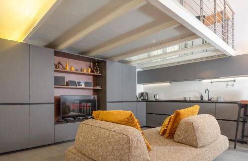 ArtStay - Exclusive Apt Near Metro M1, AC, Parking - Foto 1