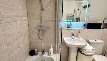 Luxury New Studio by Excel London City Airport - Foto 5, towels