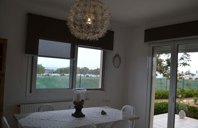 Villa Elena - Photo 9