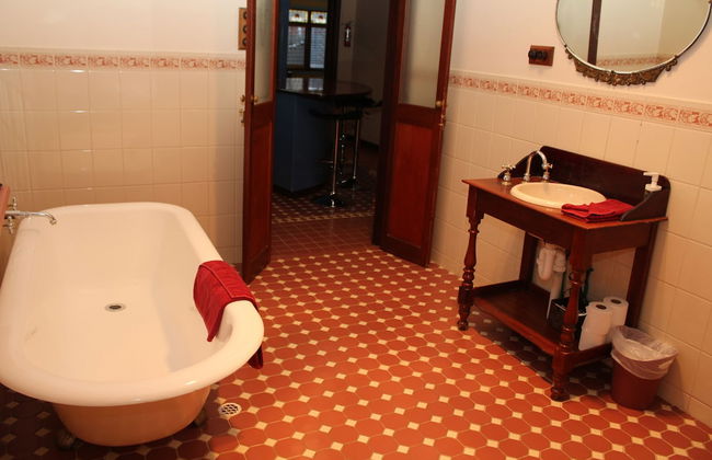 Unique Cottages Gawler - Photo 28