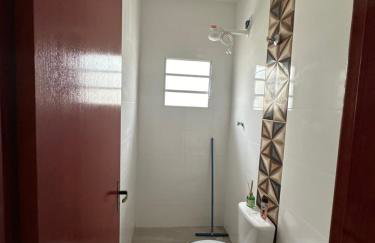 Casa na Praia com Piscina - Mongaguá - Drake House - Foto 12
