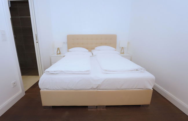 Vienna International Studios - Photo 19