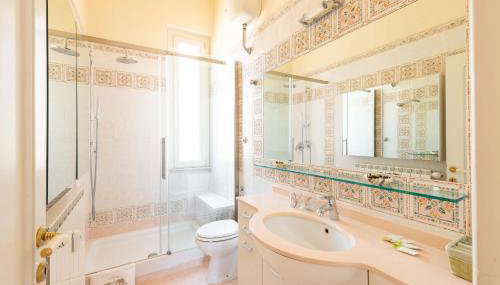 Coppede' Penthouse - Photo 5, towels, Shower