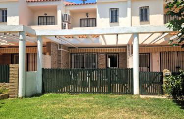 Primera Línea de Playa Casa adosada La Balconera - Foto 2