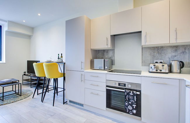 Beautiful 1-bed Apartment in Cheam, Sutton - Foto 1