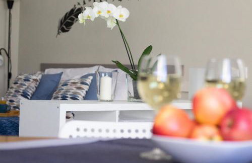 Happy Home - Photo 1