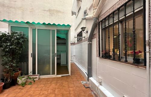 La casa de Lili acerca de palacio de música - Photo 76