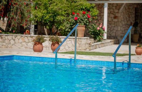 VILLA IN PIETRA Kalamaras - Foto 32