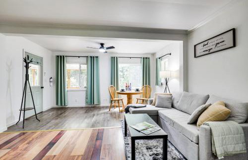 Tiny Woodland Cottage Retreat with Yard in Pelkie - Foto 11