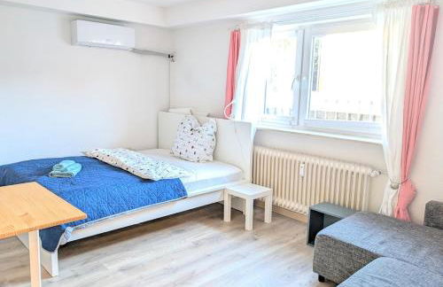 Apartment with AC, full kitchen, self check in, parking, 8 min to SAP campus, Wi Fi - Foto 55